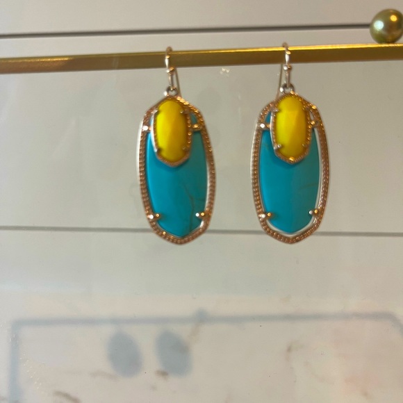 Custom Color Bar Kendra Scott earrings - Picture 2 of 3
